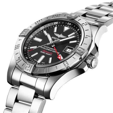 breitling avenger 2 gmt lug width|Breitling Avenger gmt review.